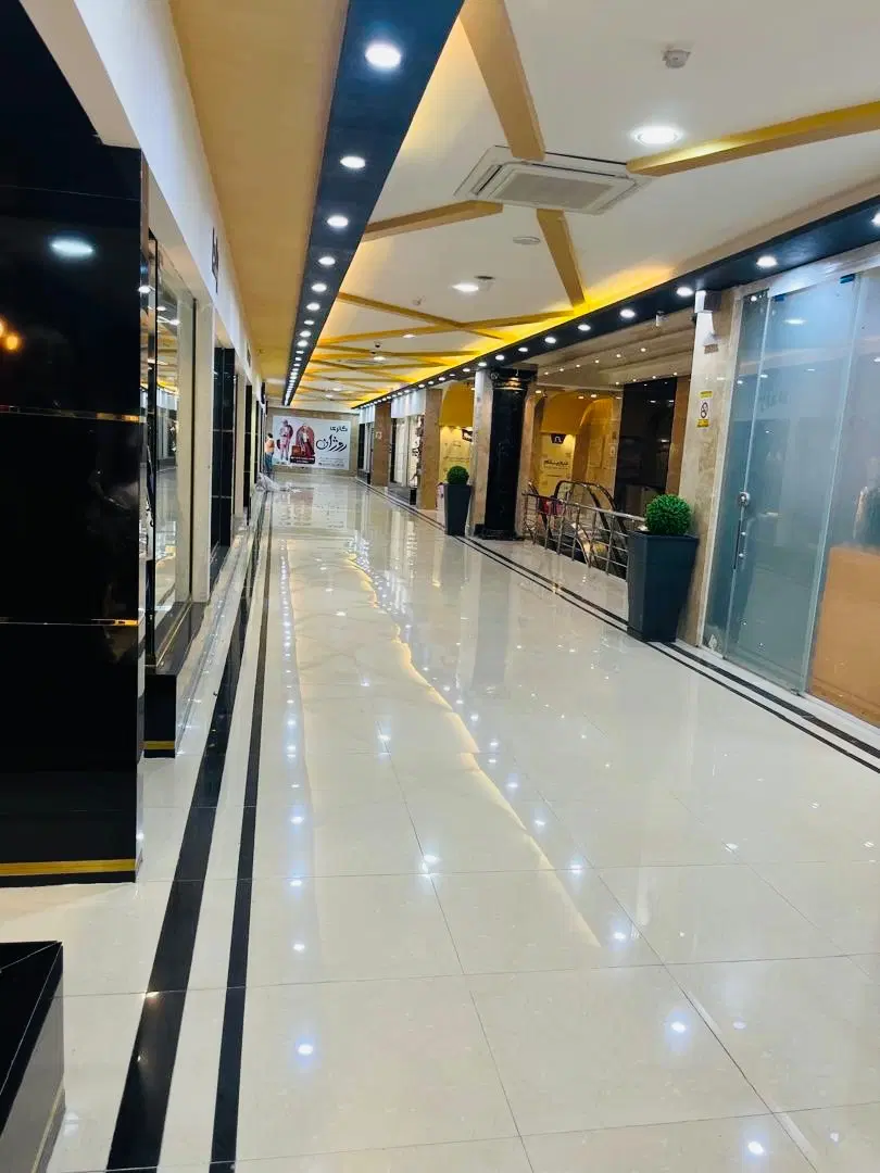 مغازه طلا فروشی و طلا سازی در منفی ۱