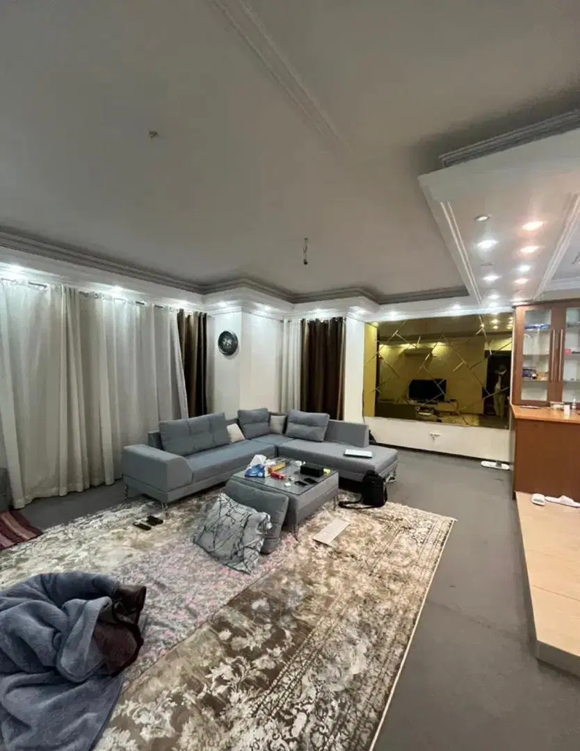 خونه آپارتمان ۲۵۰متری