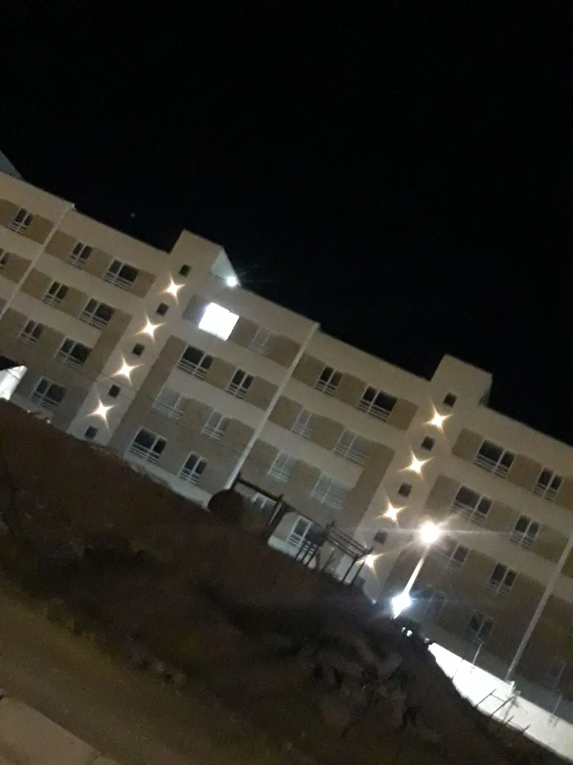فروشی زعفرانیه