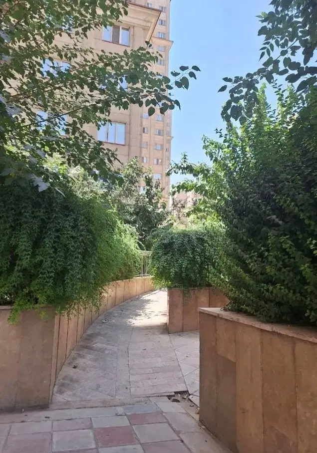 فروش ۸۲ متر