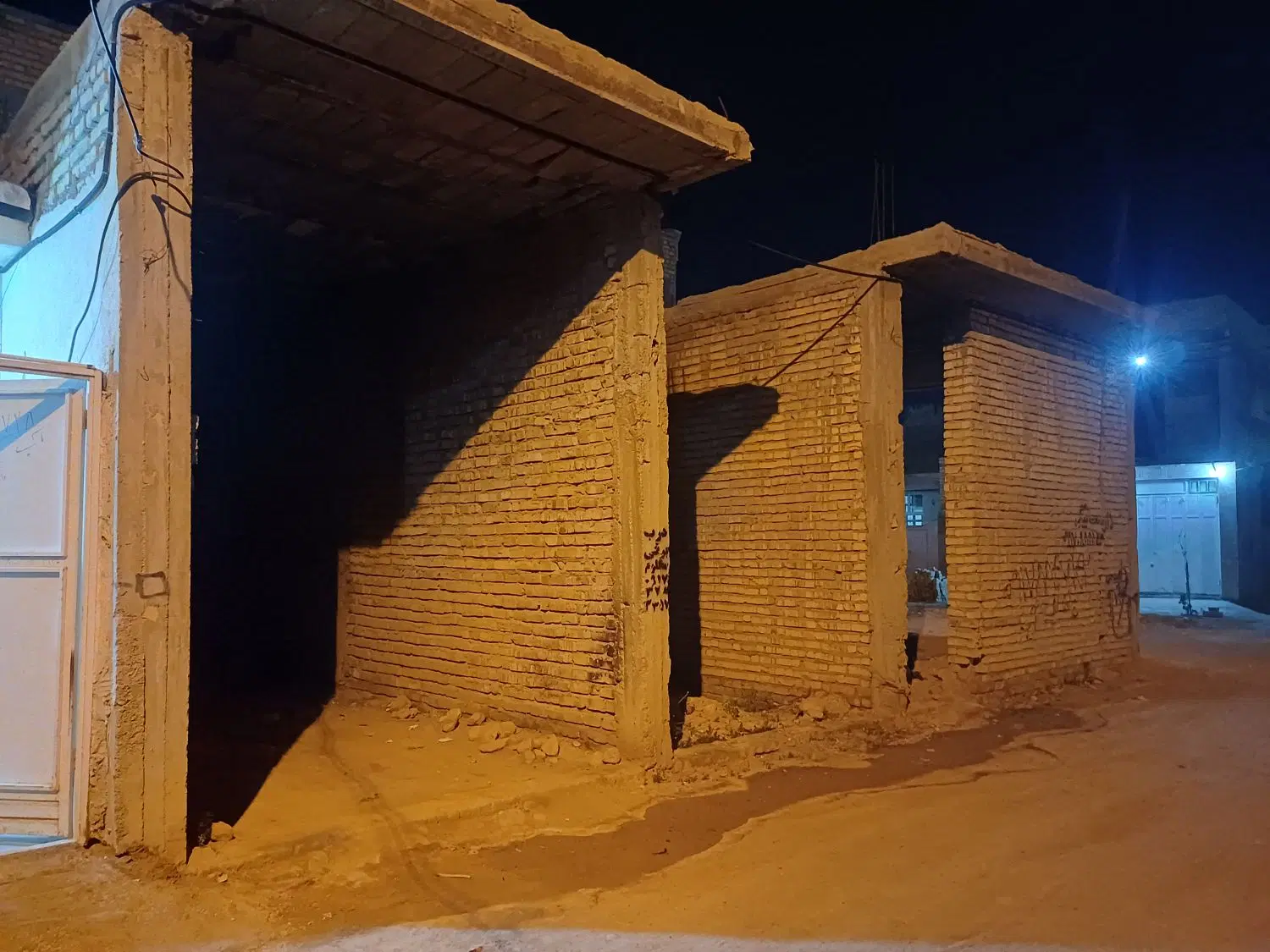 ۴تا مغازه دوبر ۱۴ متری ماهفیروزان