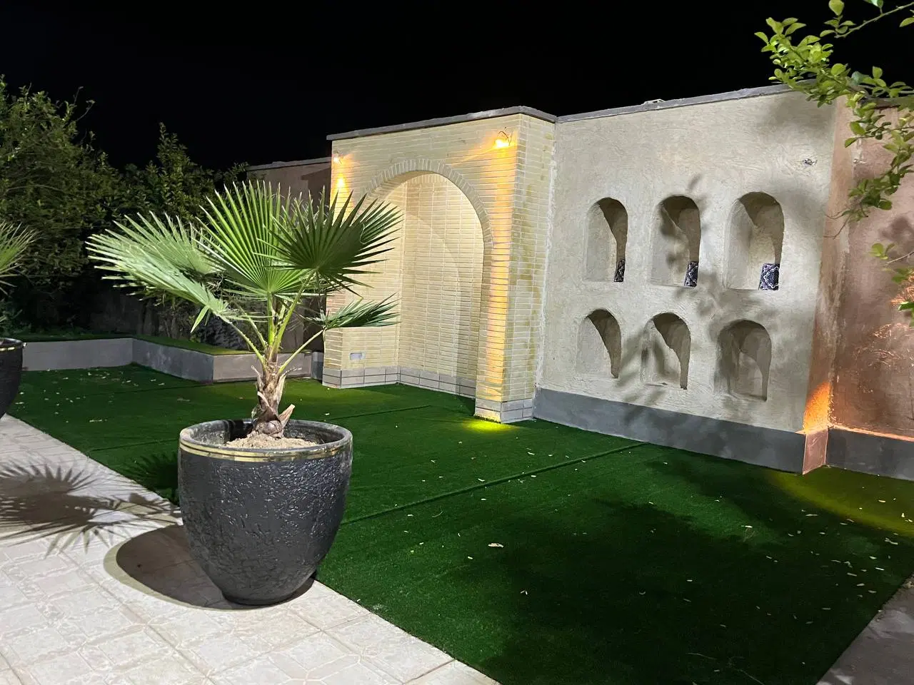 فروش باغچه