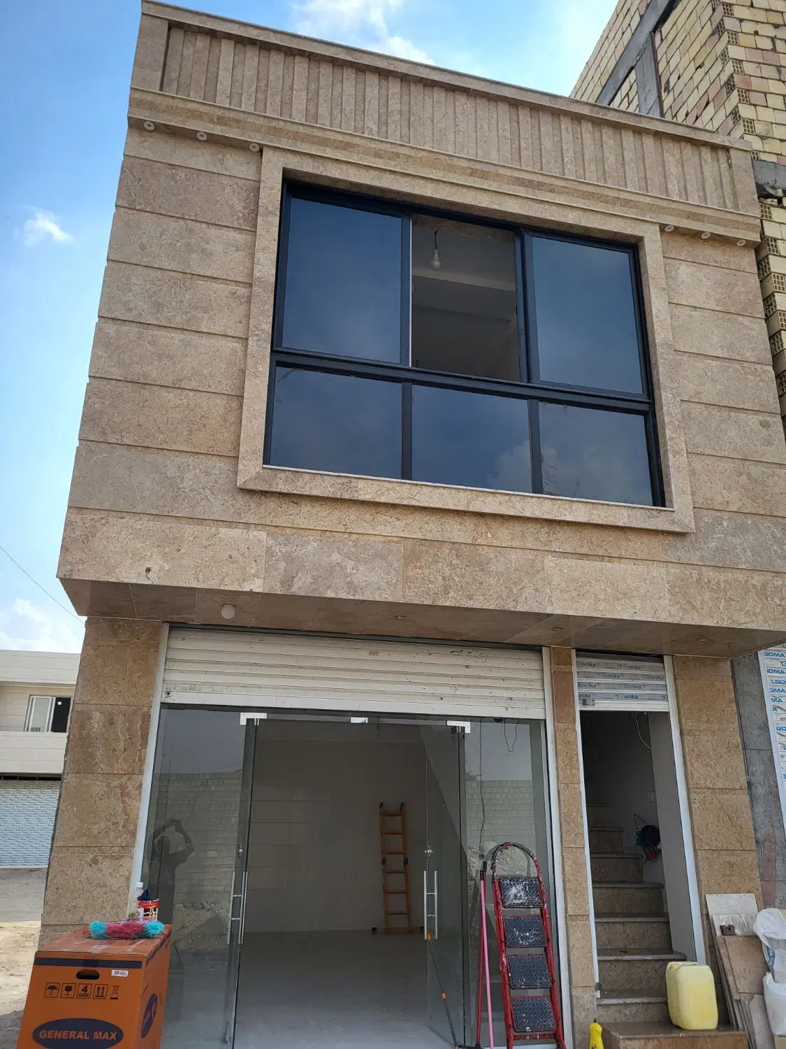 مغازه تجاری تازیان