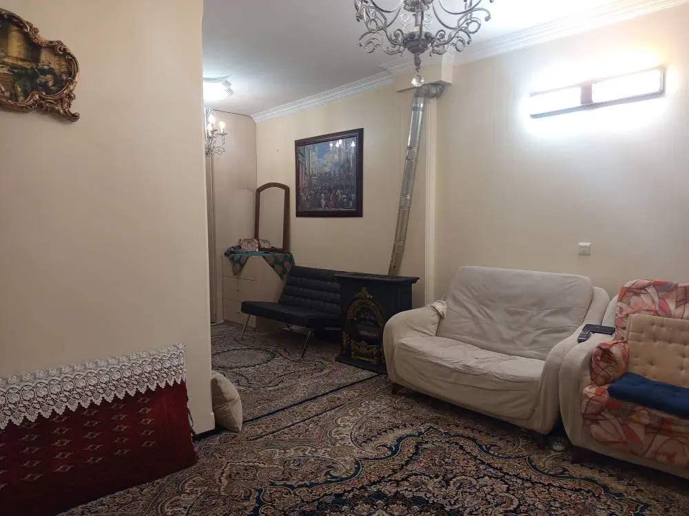 ۴۵ متری خوش نقشه با پارکینگ