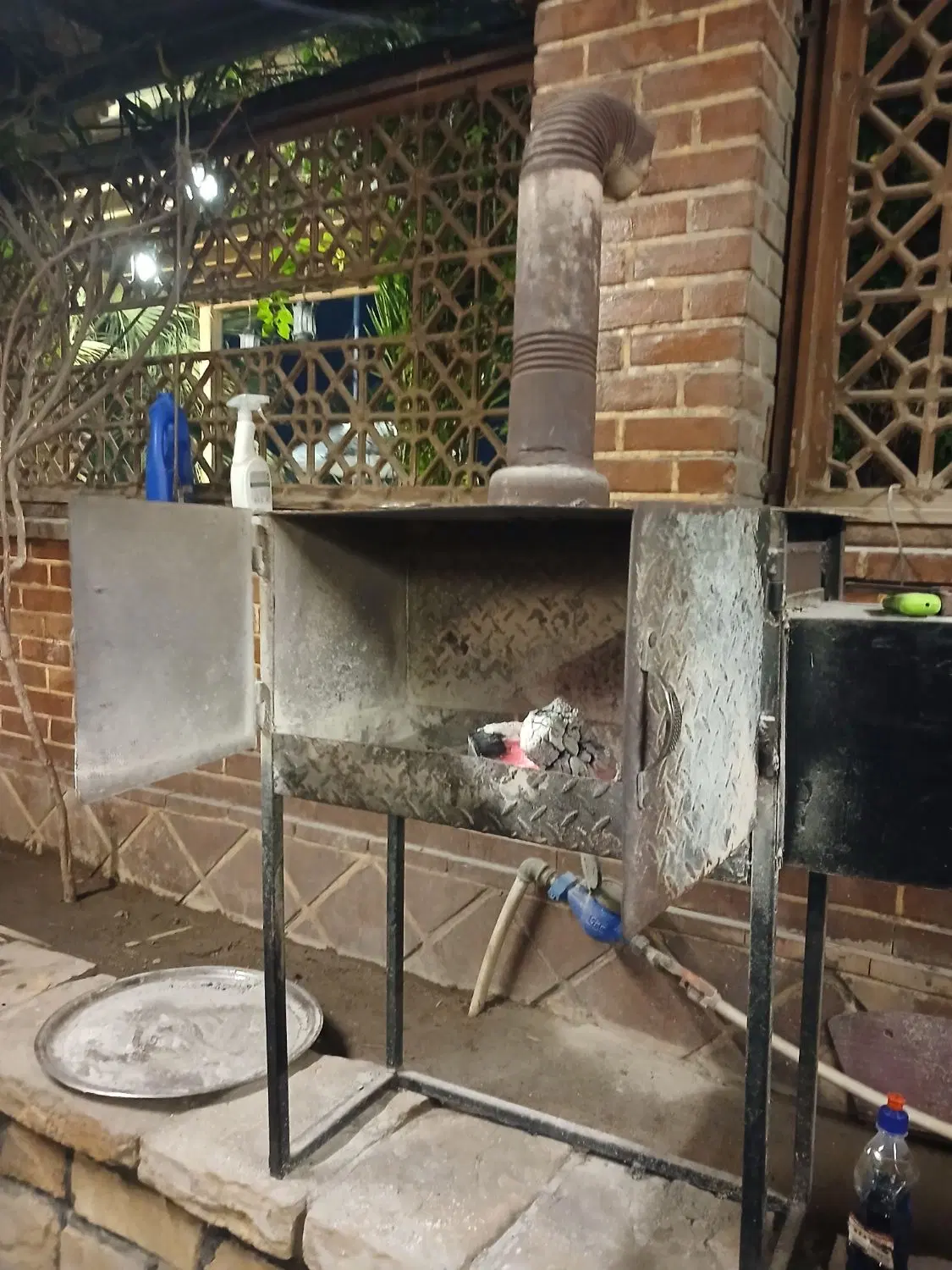 ملک تجاری مسکونی