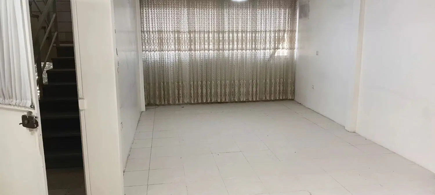 ۸۵ متری دولت اباد