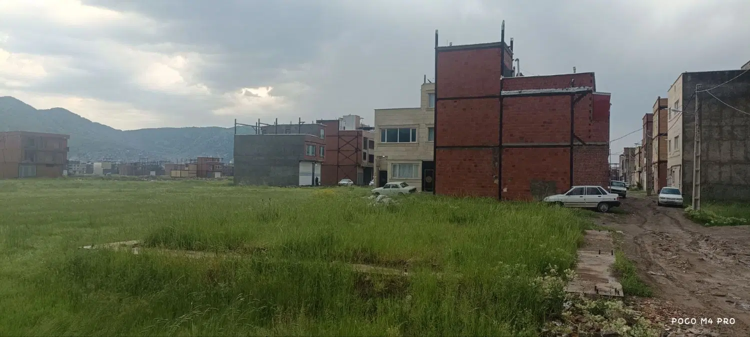 زمین ۱۱۰متری دو نبش کوچه ۶ متری شناژ ۱۴ریستری