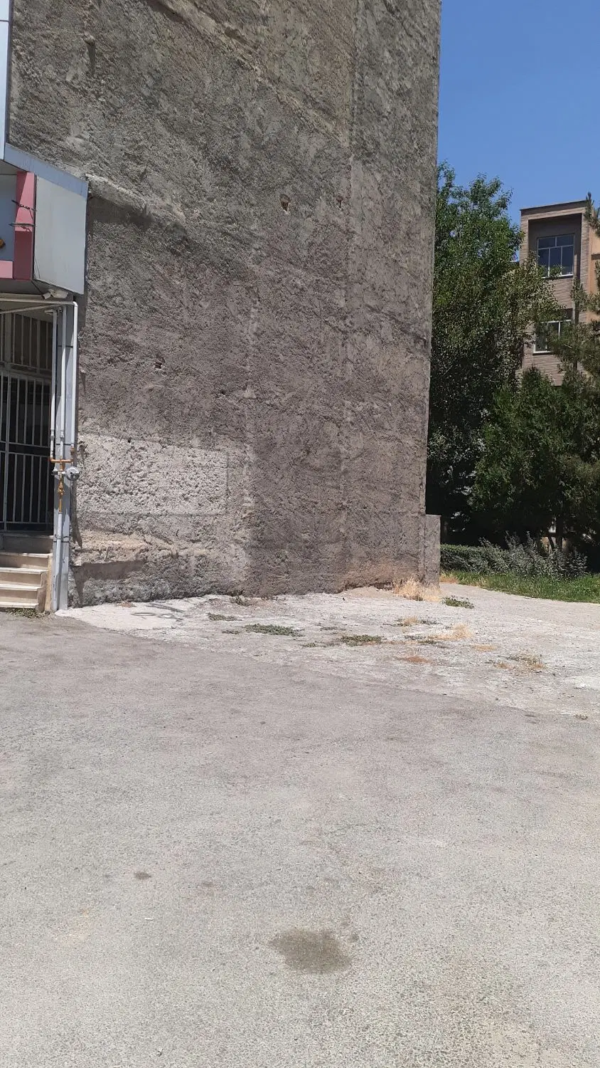 زمین تجاری بر بلوار اراک