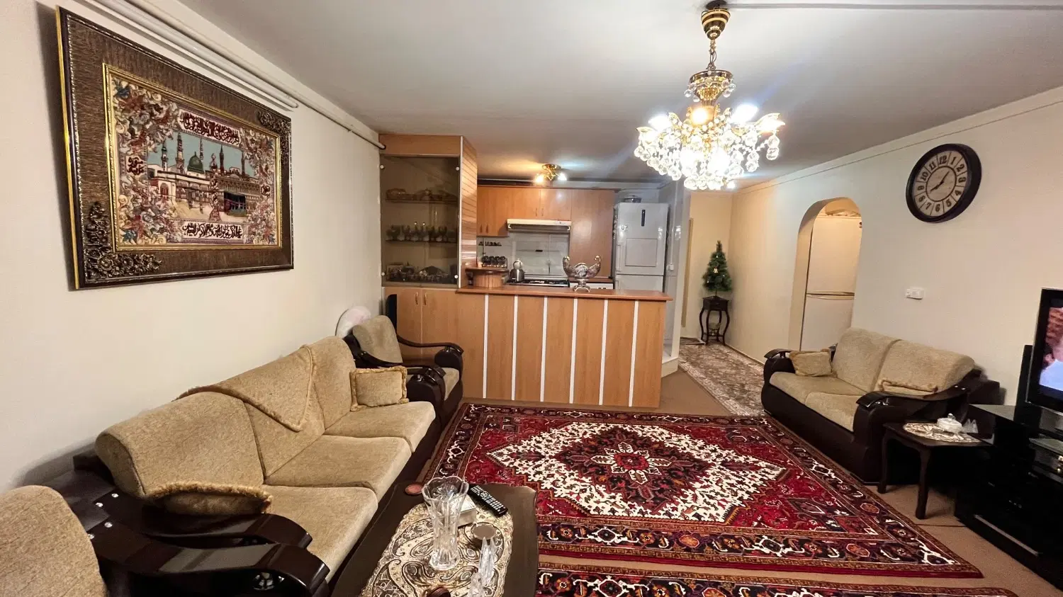 خانه نقلی و تمیز