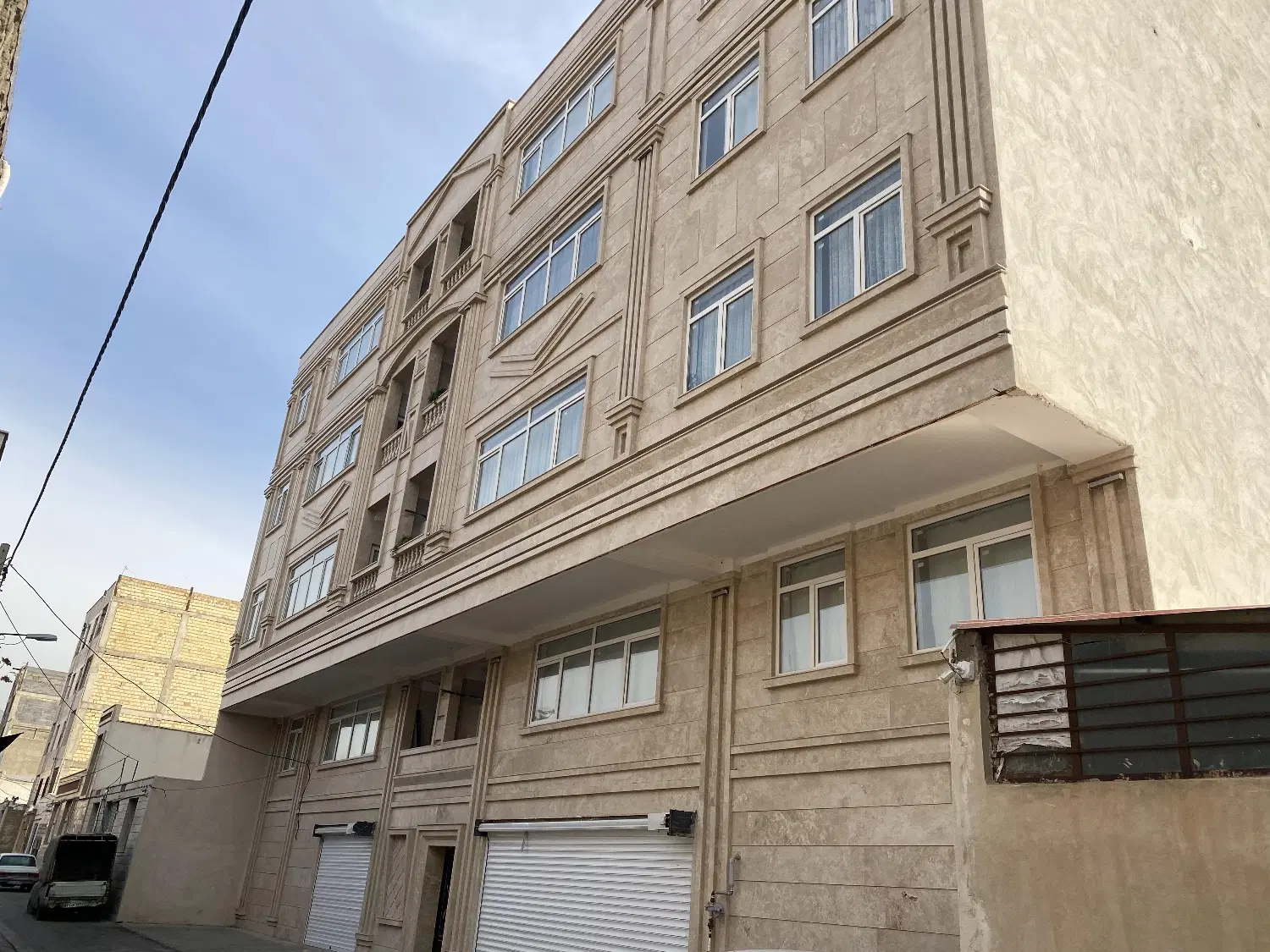 پیش فروش واحد سندار کمالشهر