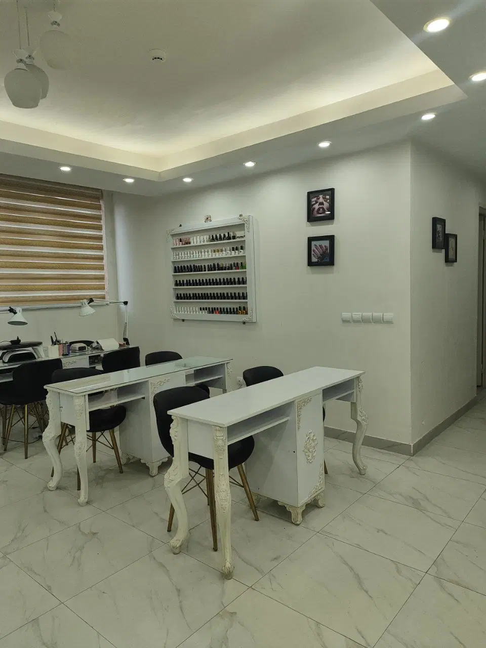 اجازه میز ناخن