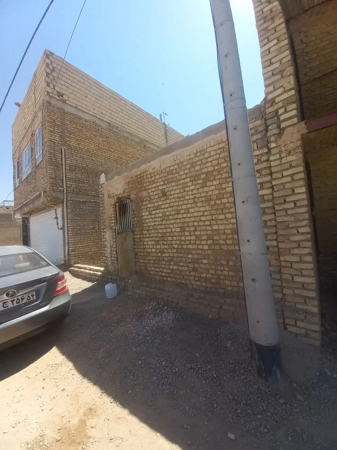 منزل نیمه ساز (استقلال) ۱۲ متری درو