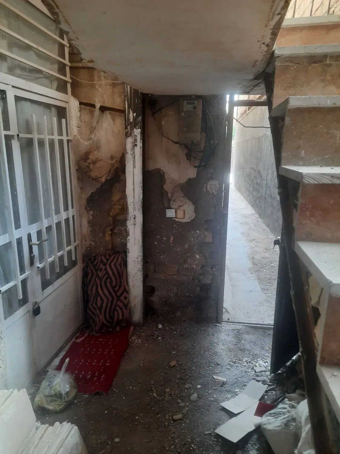 آپارتمان سفتکاری نظام دوست