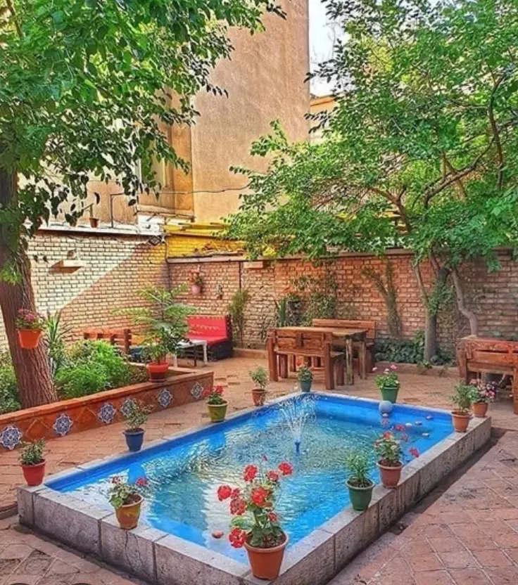 ویلایی ۲۳۳ متر تجاری و مسکونی بر خیابان اصلی