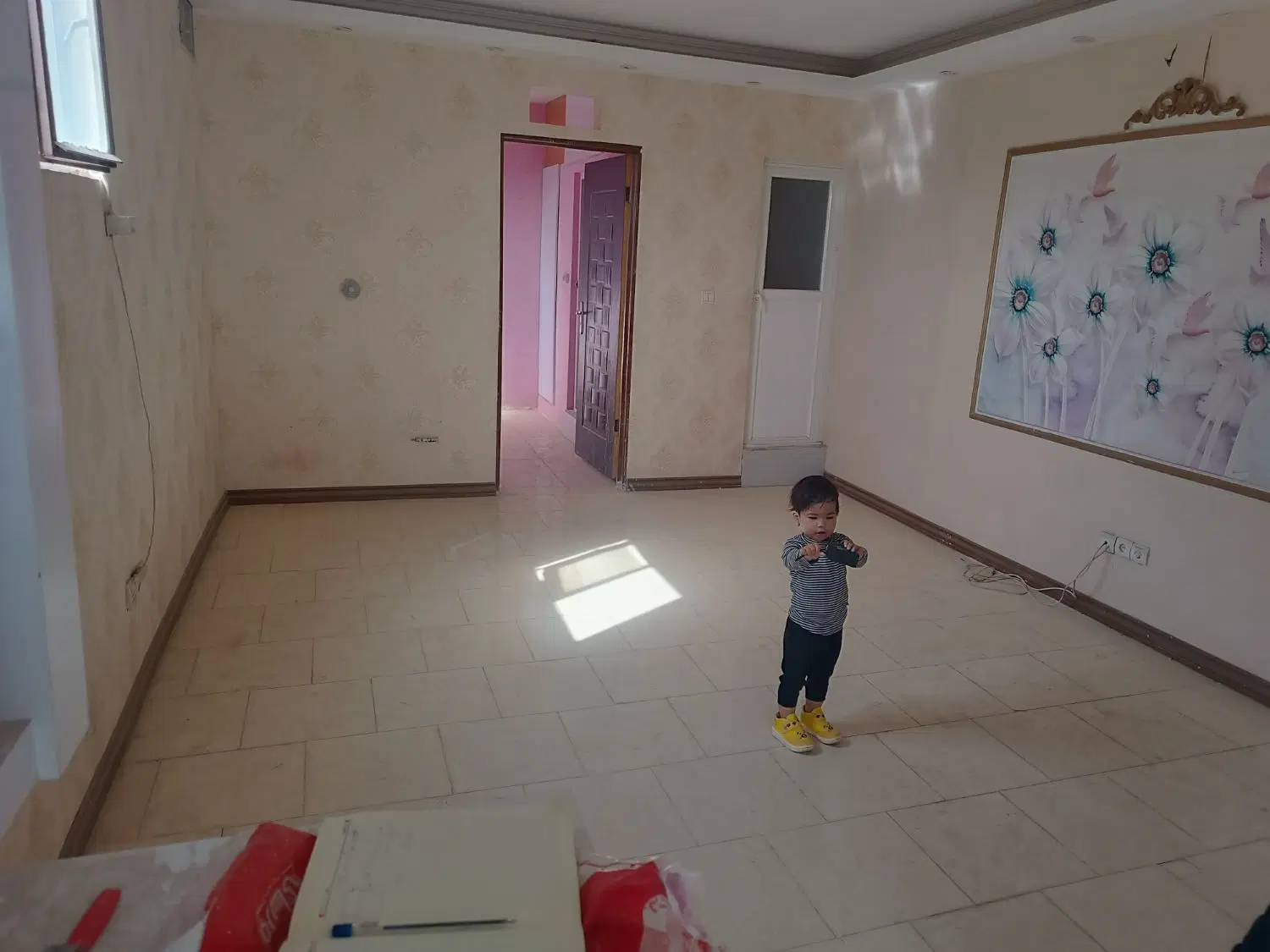 خونه حاشیه میلان ۱۶ متری