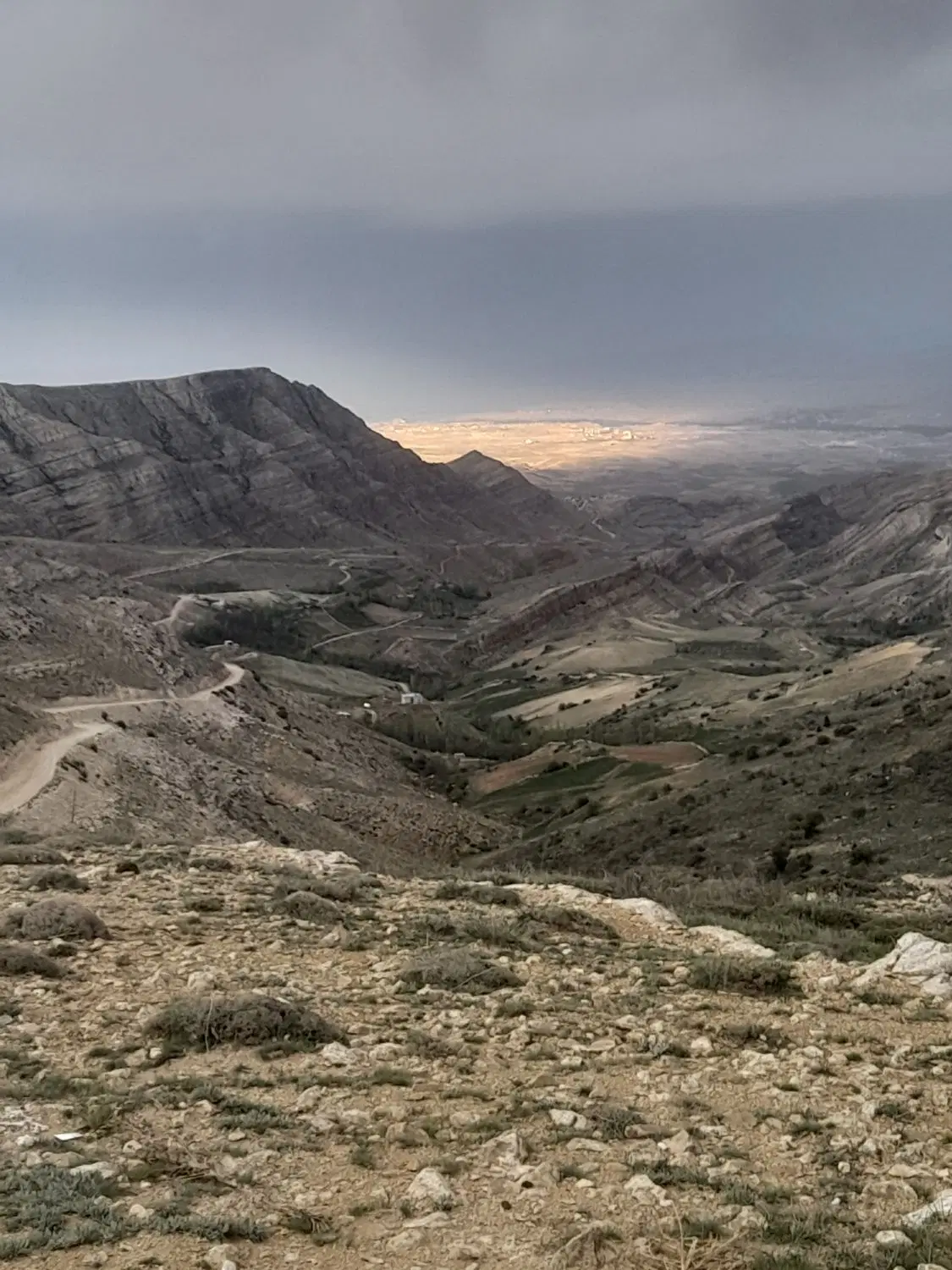 زمین روستای ارکان