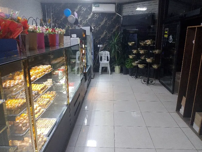 اجاره شیرینی فروشی