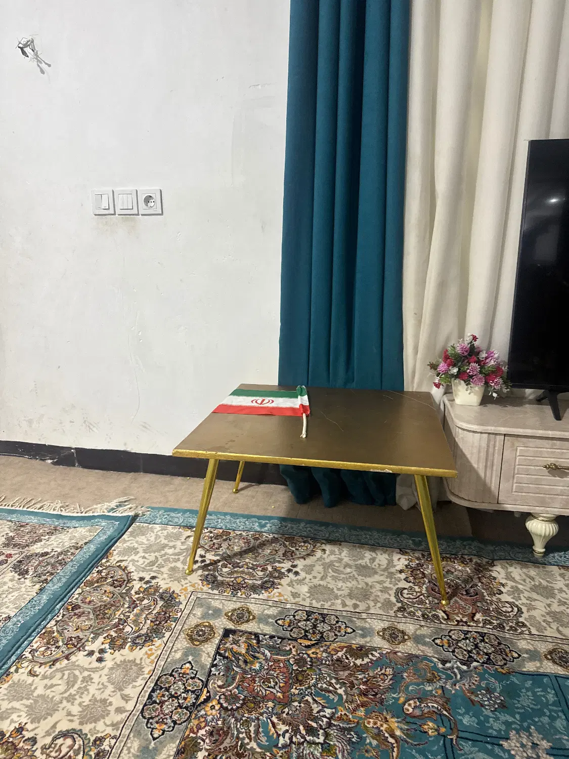 تجاری ۱۵۰ متری فلکه فرودگاه ۱۲تومن