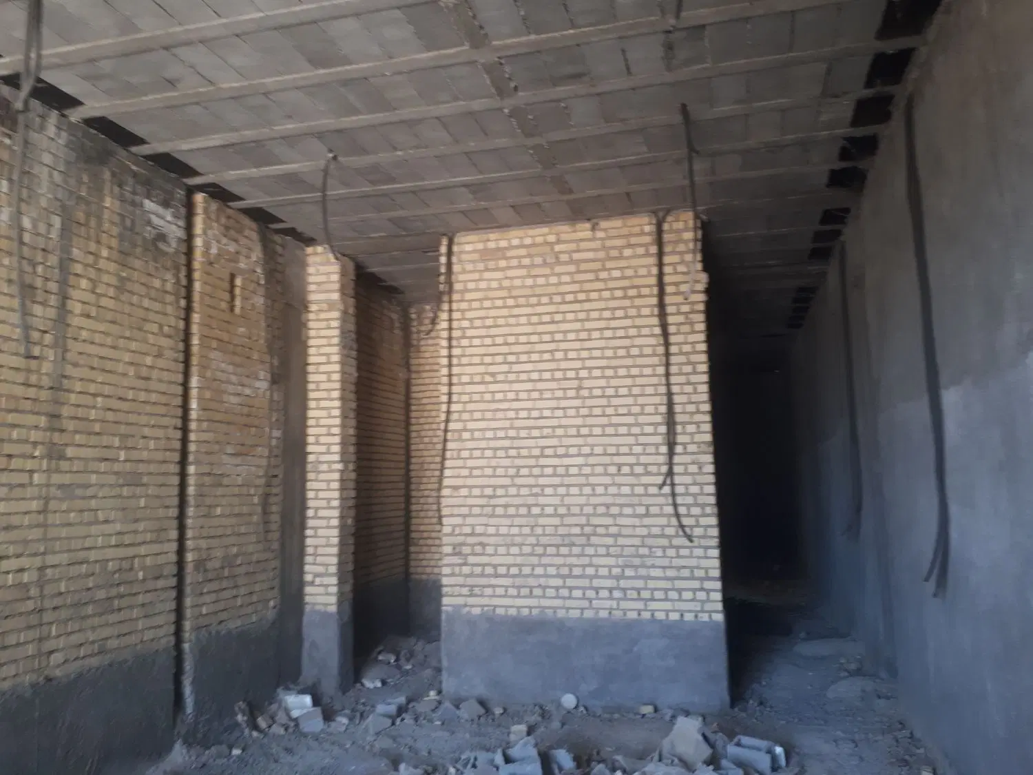 فروش ویلایی نیمه ساخت