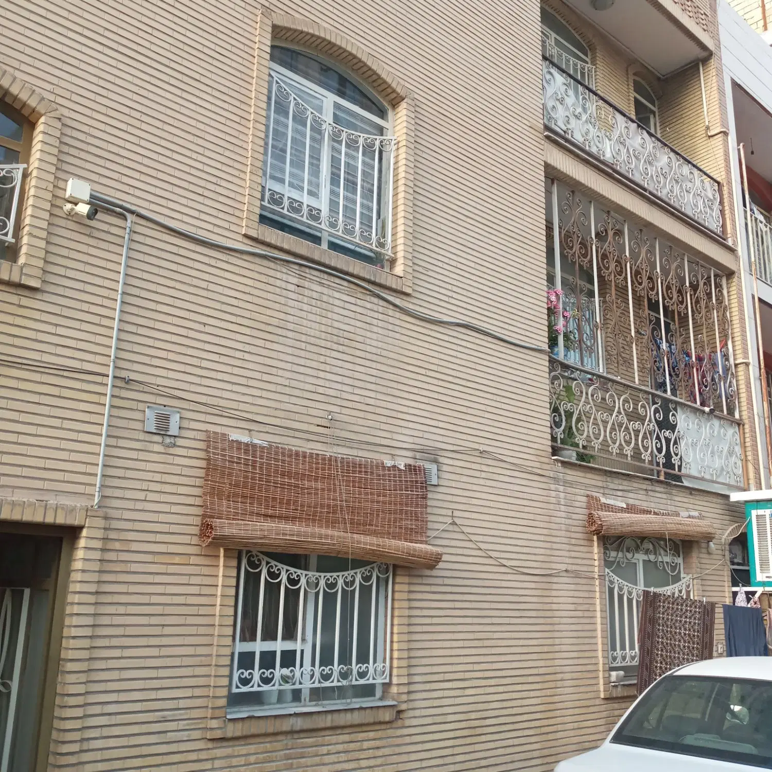 ۷۵ متر ۱ خواب همکف حیاط اختصاصی