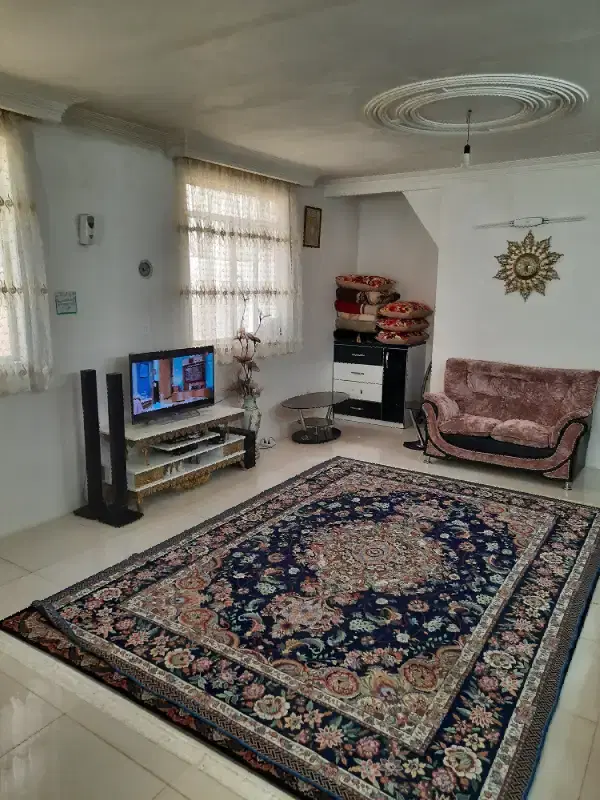 خونه دونیم طبقه درچهار دانگه