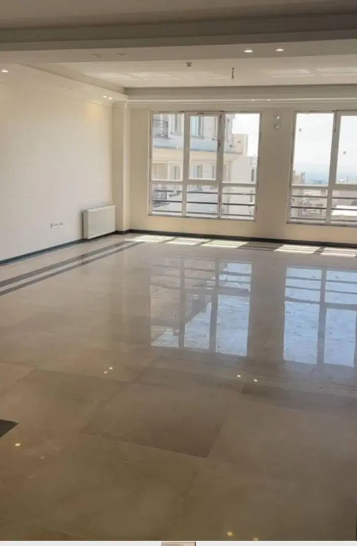 ۱۱۲متر _ تک واحدی _ بلوار بعثت _ ملک جنوبی _ دوکله