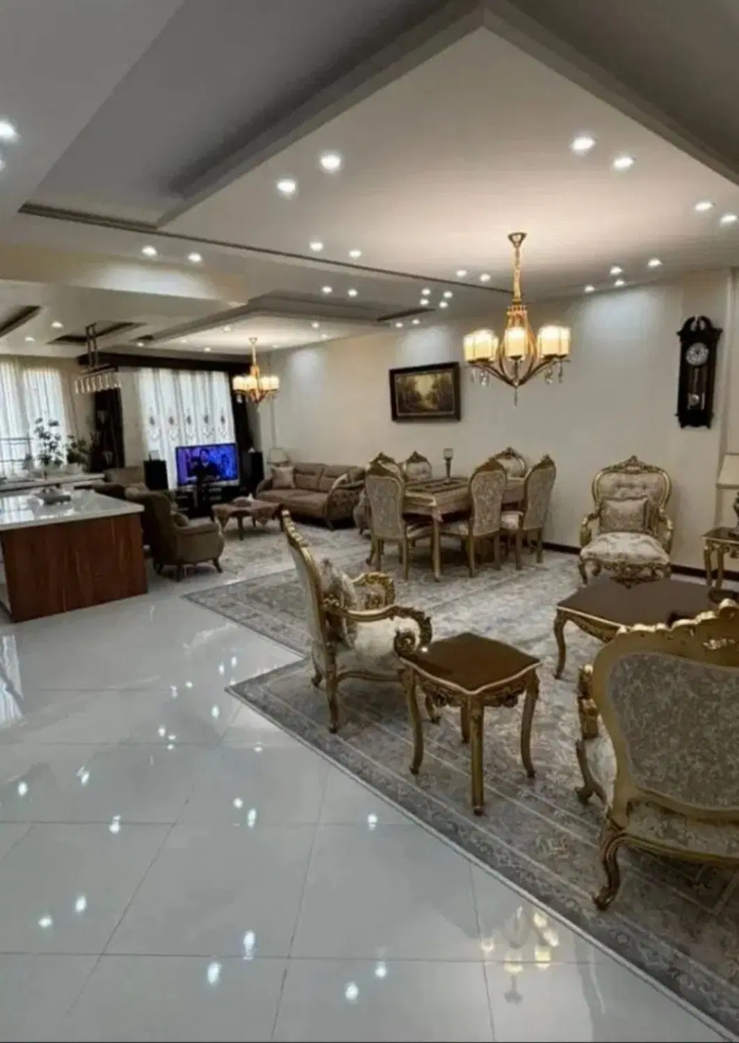 آپارتمان ۹۱ متری  خوش نقش . املاک افشان