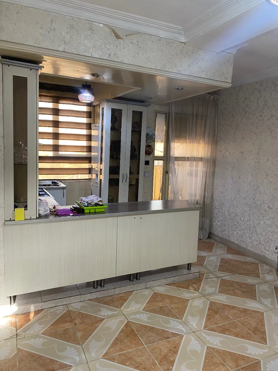 اپارتمان ۷۳متر شخصی ساز امکانات کامل