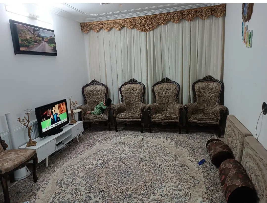 واحد ۸۵ متری مهر شهر حیاط دار