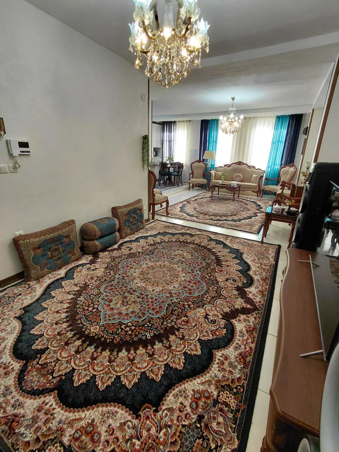 آپارتمان ۱۰۰ متری