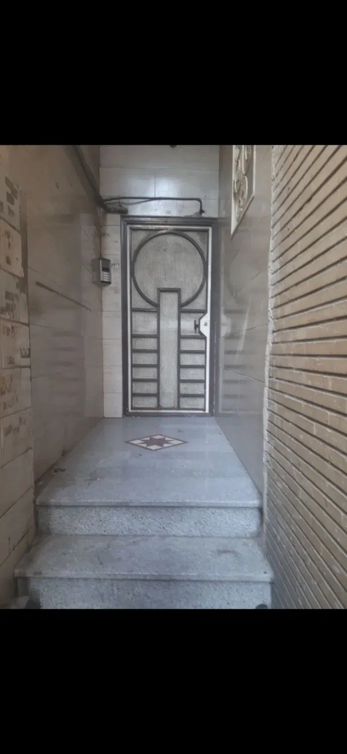 خانه ۴۰ متری طبقه اول تک واحدی