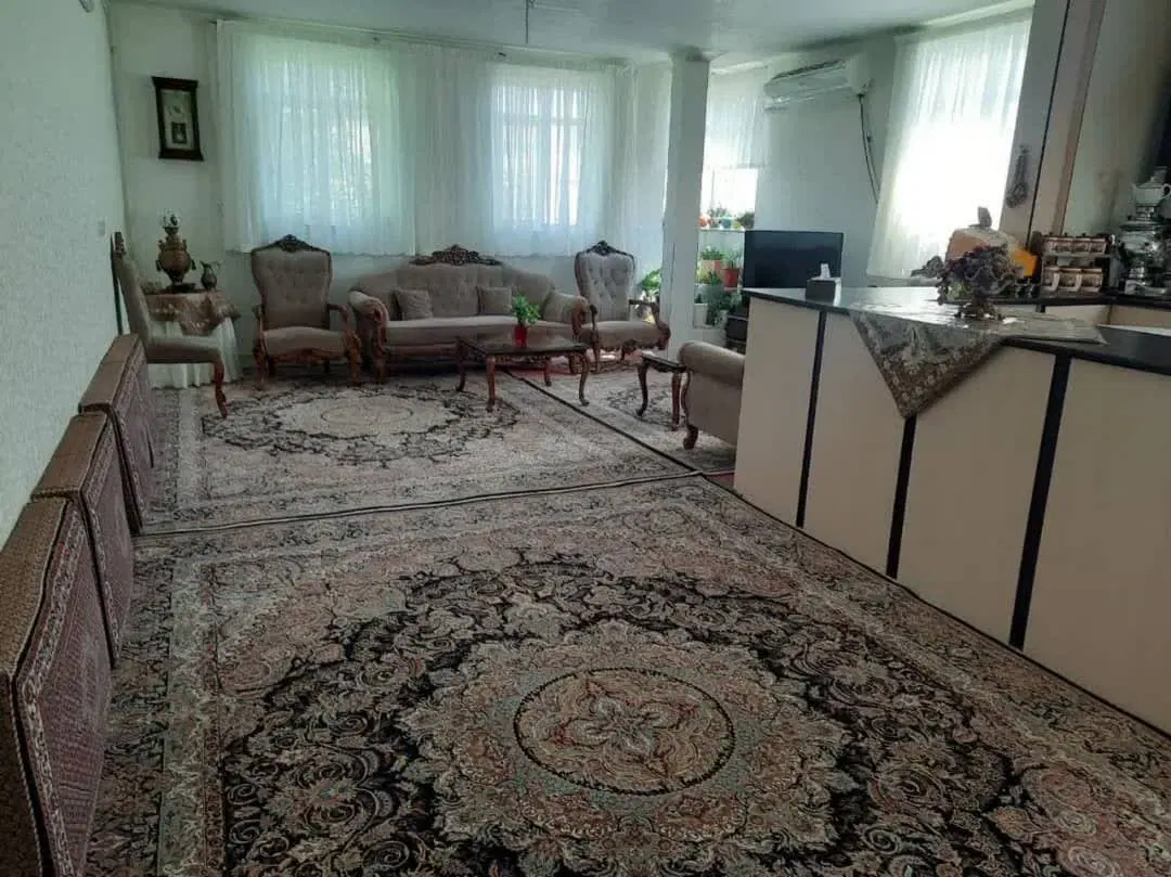 فروش یک واحد تجاری مسکونی