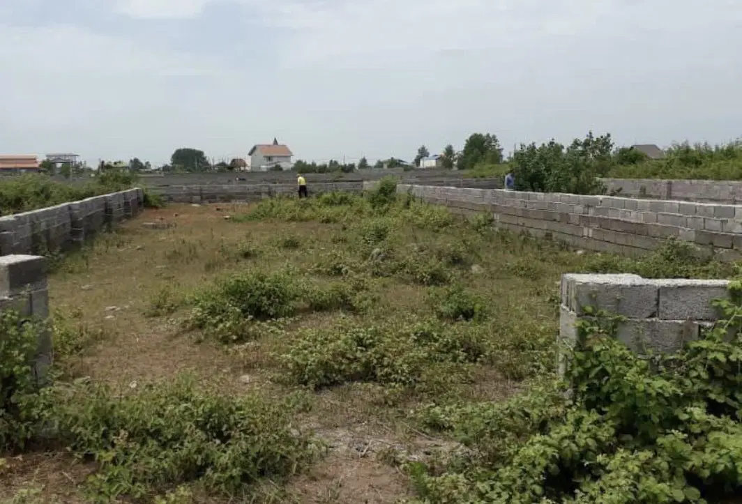 زمین ساختمانی