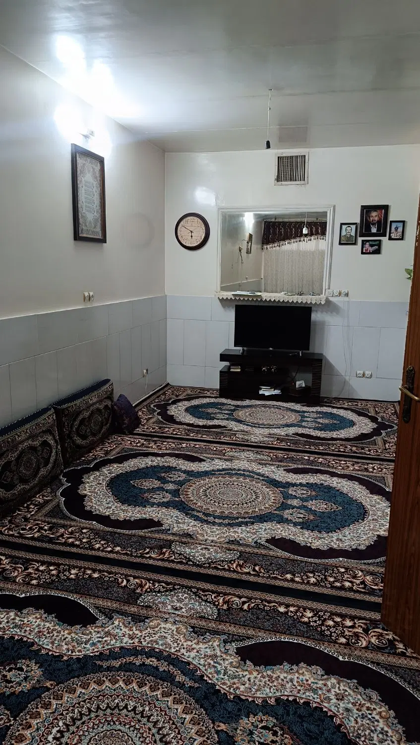 فروش خانه ویلایی جنوبی _بر خیابان امام رضا