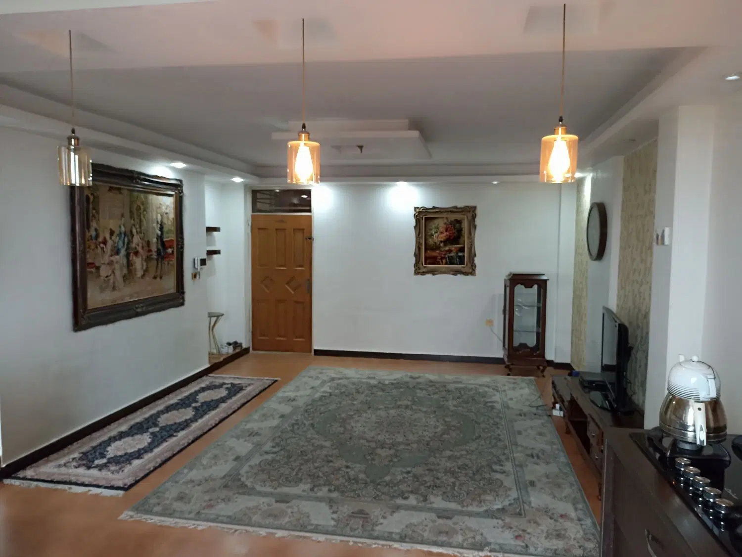فروش آپارتمان دلباز با منظره زیبا و نورگیر عالی