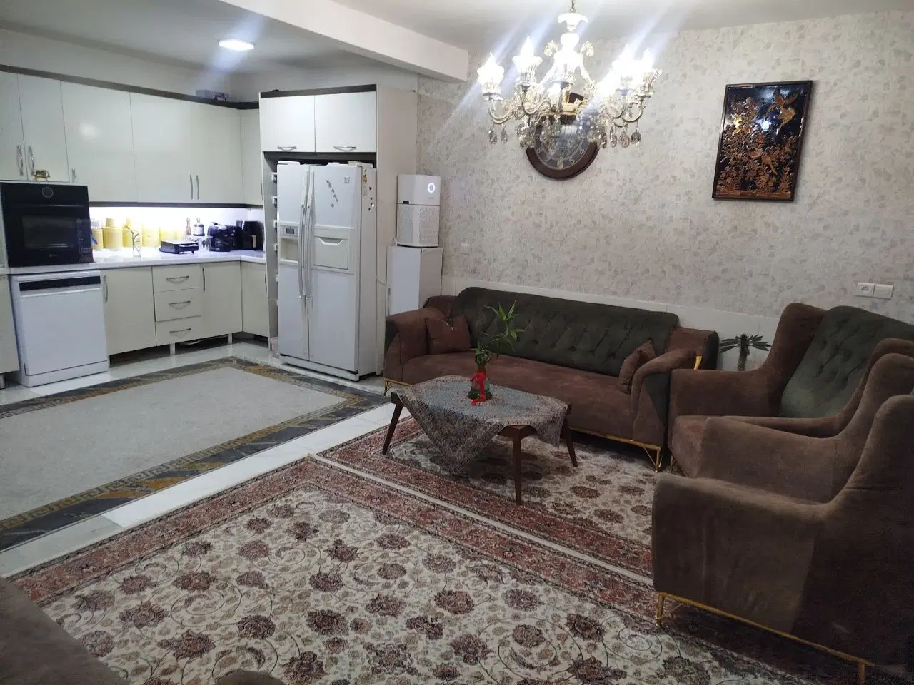 خانه ی مستقل و منحصر به فرد در محله