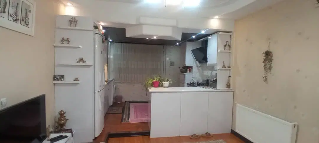 فروش آپارتمان ۶۷ متری ۲ خواب سمت کوچه