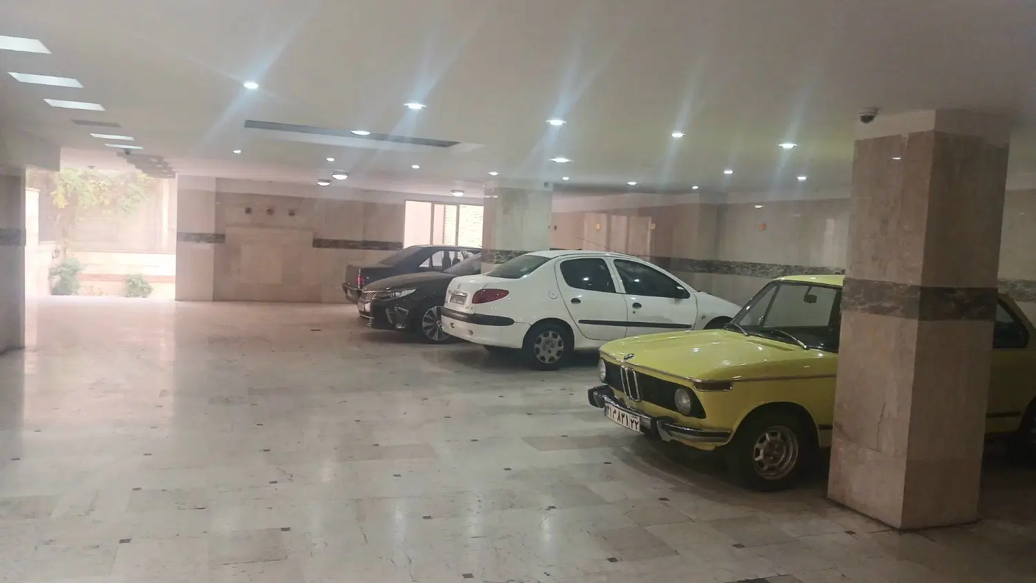 فروش آپارتمان 110 متری سه خوابه