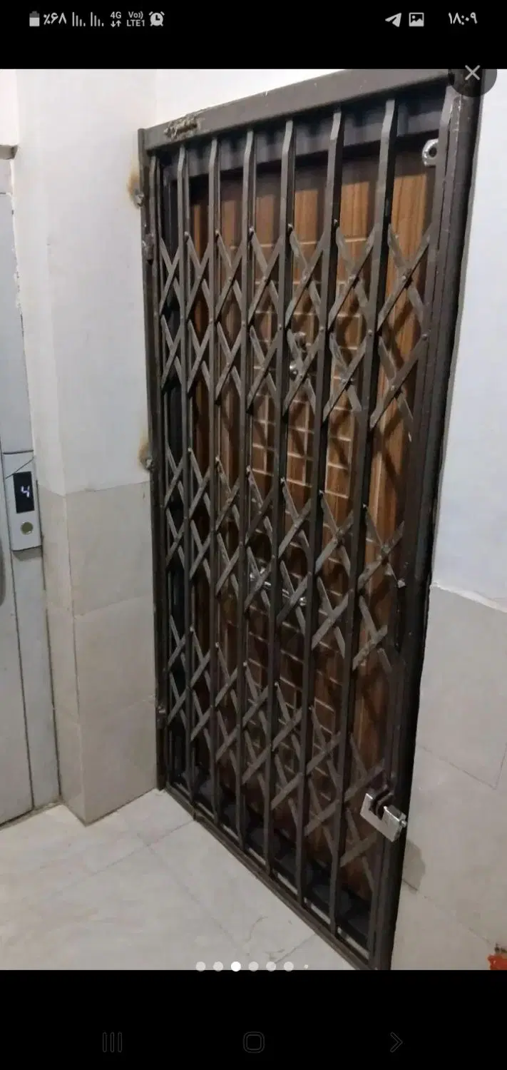 ۵۰ متر طبقه اول