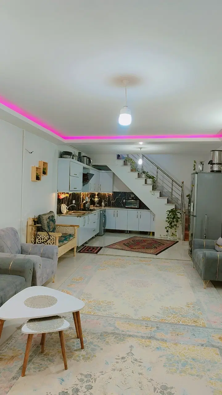 منزل طبقه اول۱۲۵ متربنا