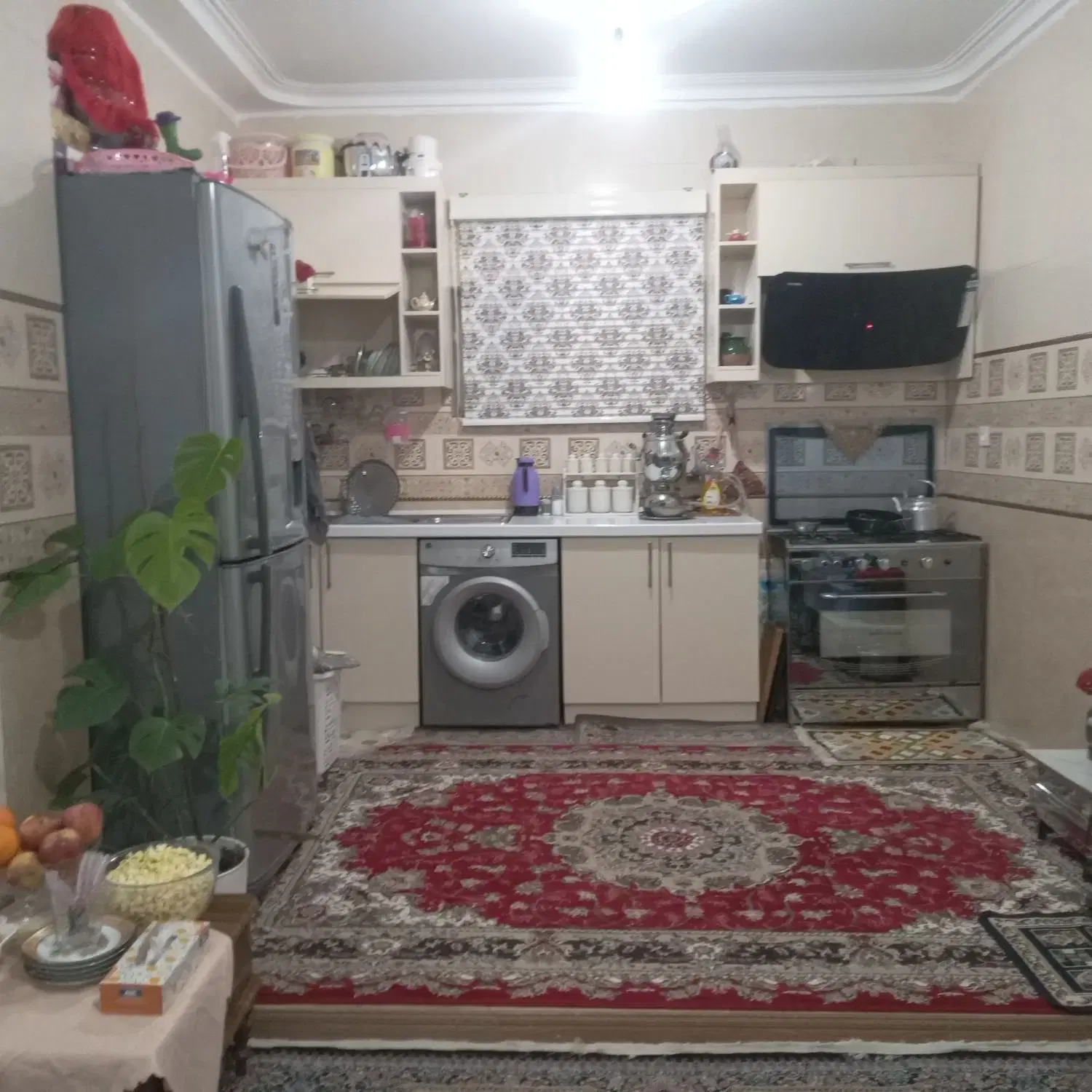 اجاره کوتاه مدت فقط چهار نفر