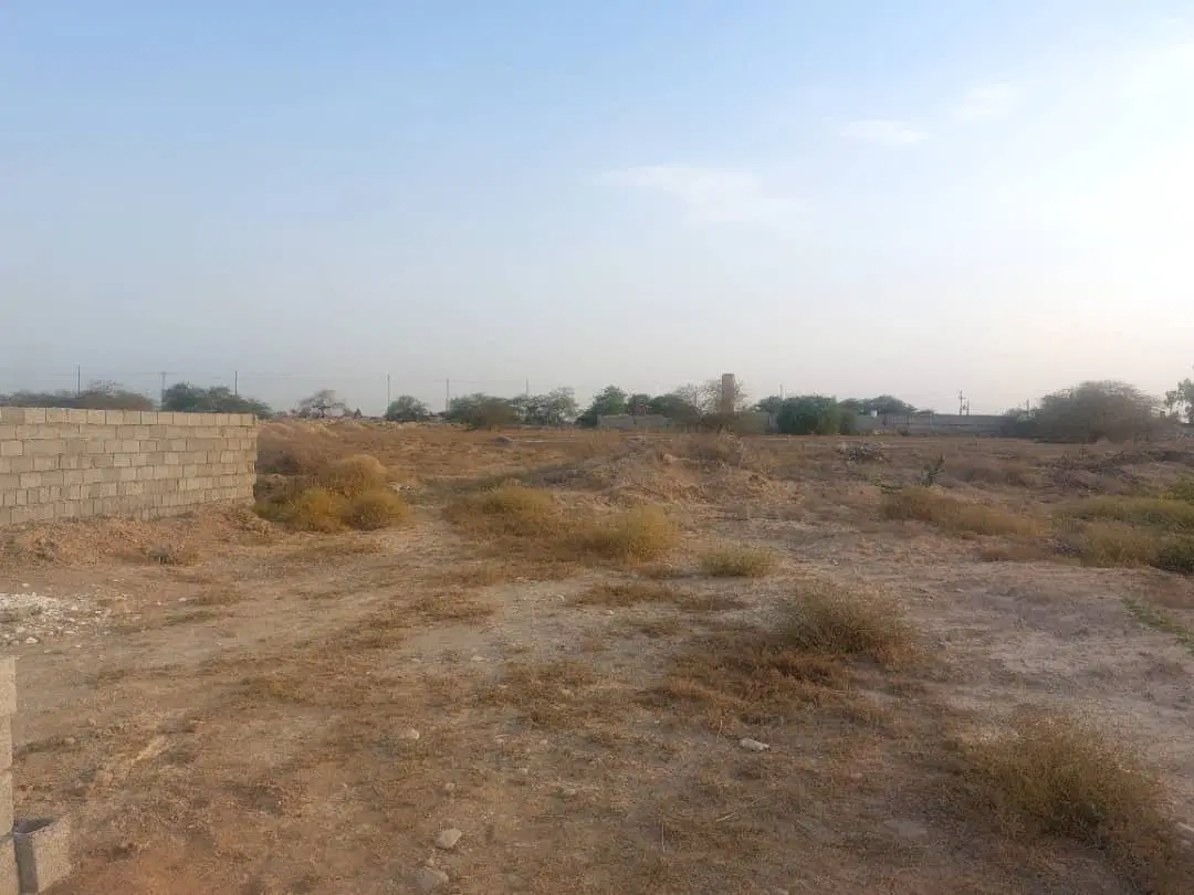 زمین پشت سپاه
