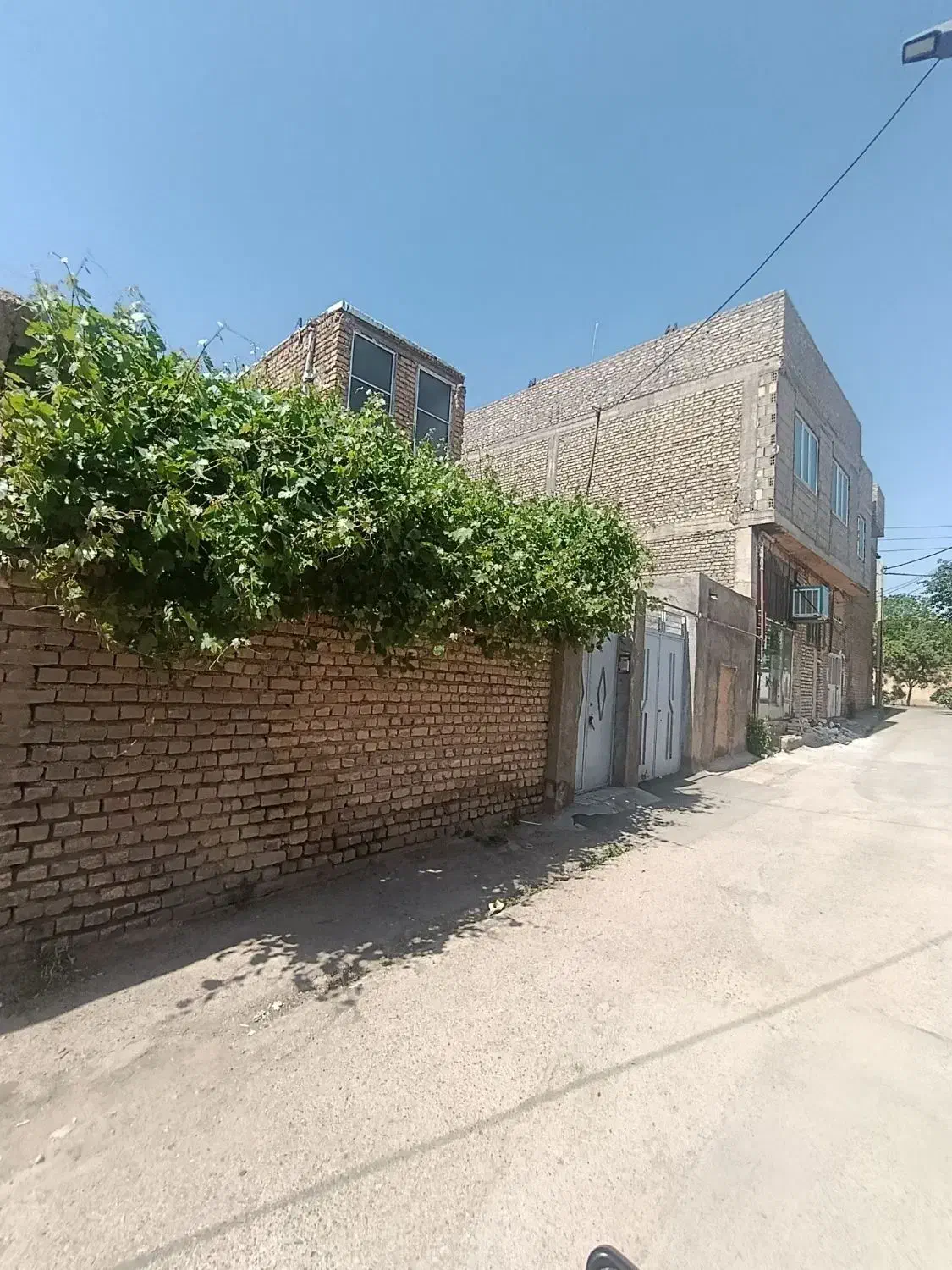 ملک قدیمی ساز شهید جعفری