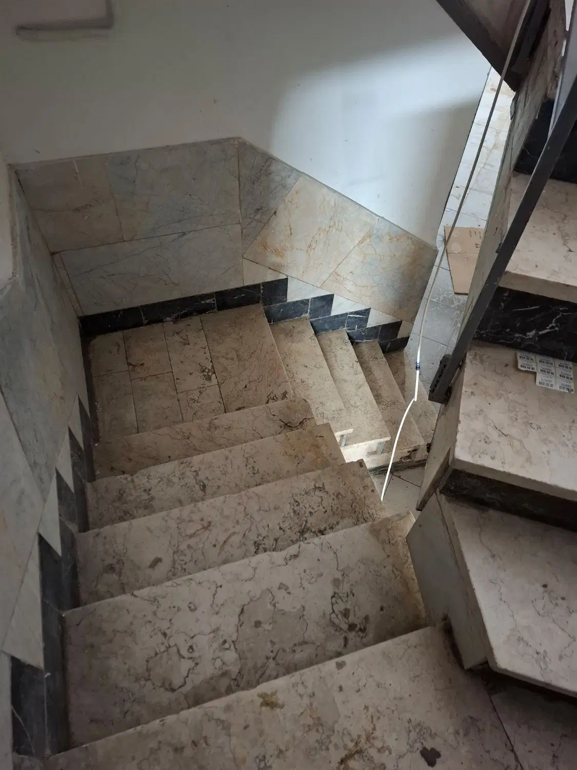 فروش یا معاوضه مغازه در مدرس ۶
