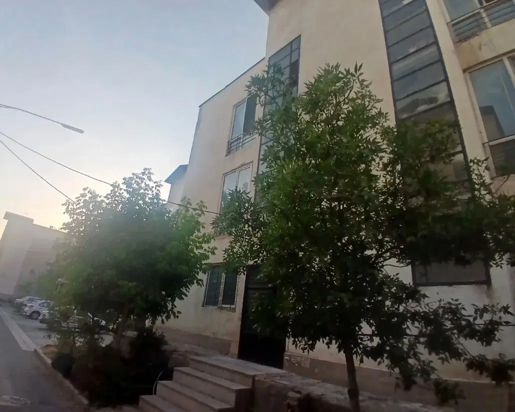 شهرک گلها، ۸۵ متری مفید، فاز ۴، بلوک خلوت و شیک