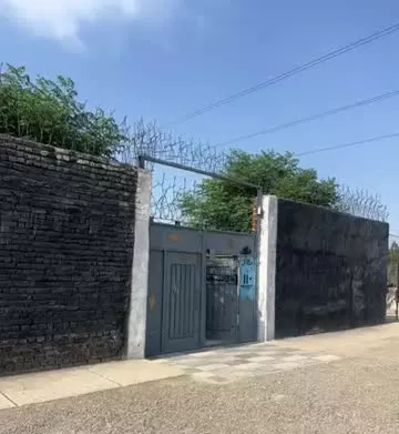 سوله ۱۵۰ متری (انتهای وکیل آباد)