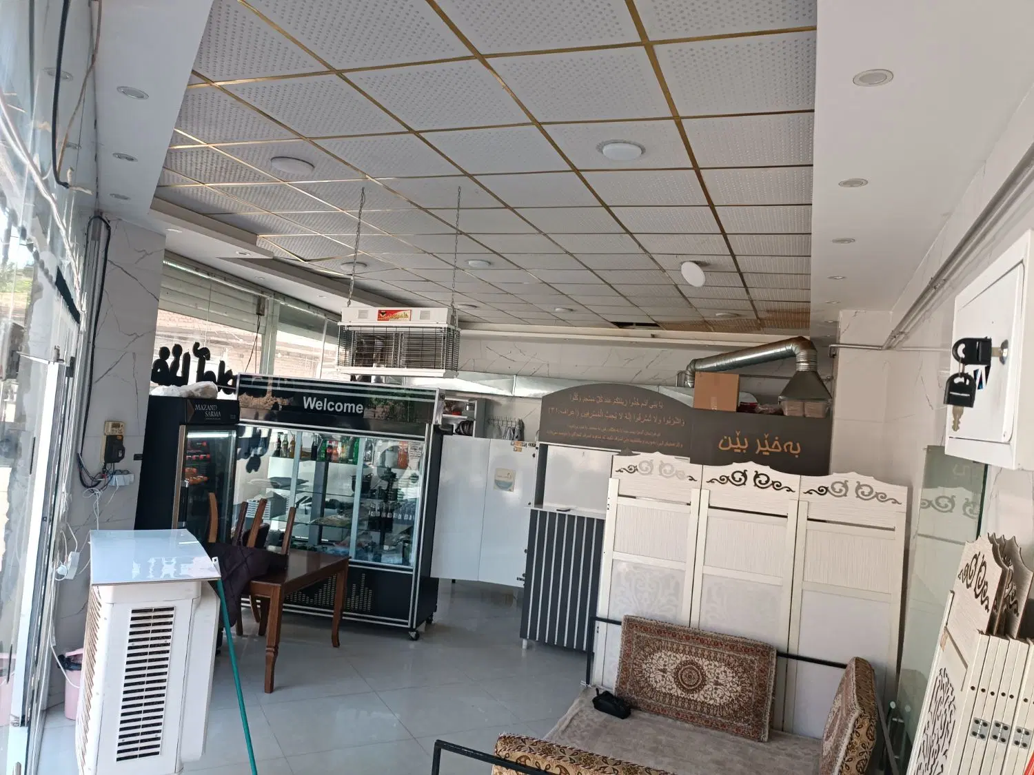 یک باب مغازه ۶۰ متر دو دهنه