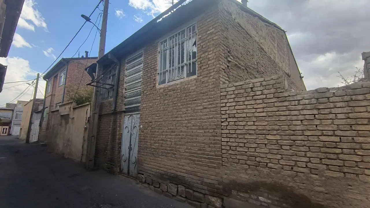 خانه در مرکز شهر سند دار در درویشلر