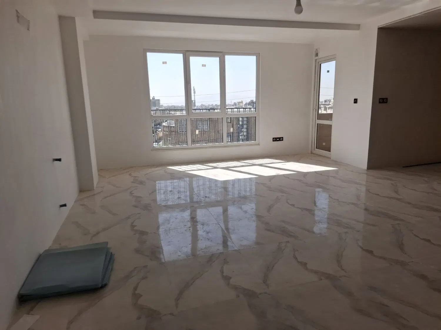 فروش اپارتمان سندتک برگ ملکی