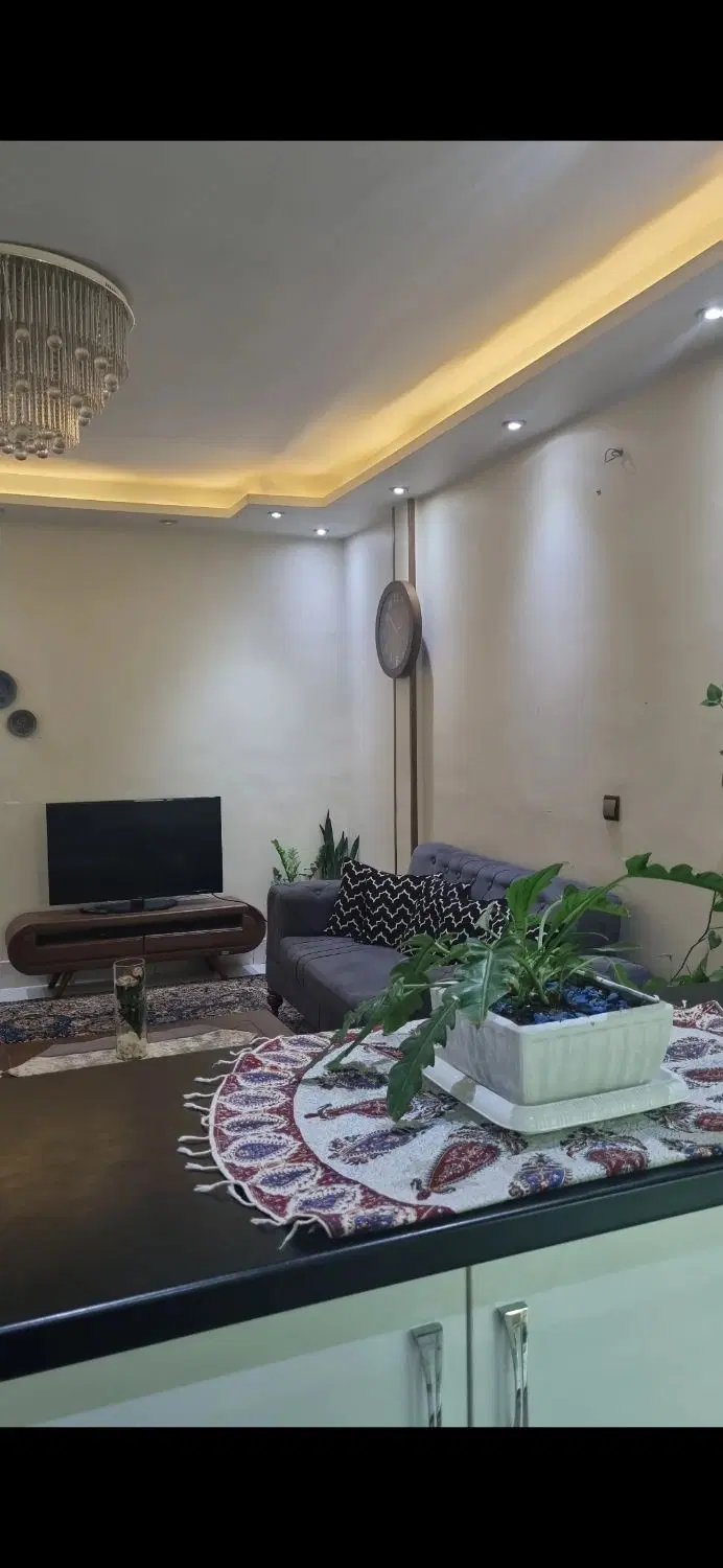 یک واحد آپارتمان ۵۸ متری درخانی آبادنو جنوبی